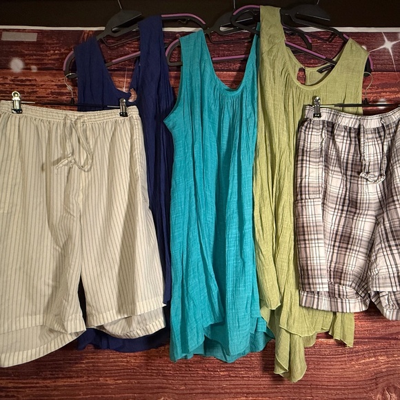 Five Item Bundle. Hand made in Hue, Vietnam. Size 22-24. - Picture 2 of 11